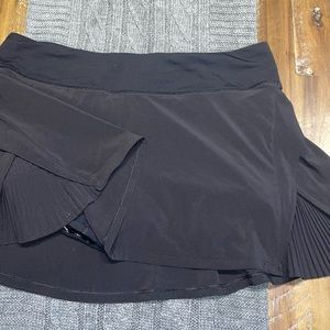 Lululemon pleated skirt